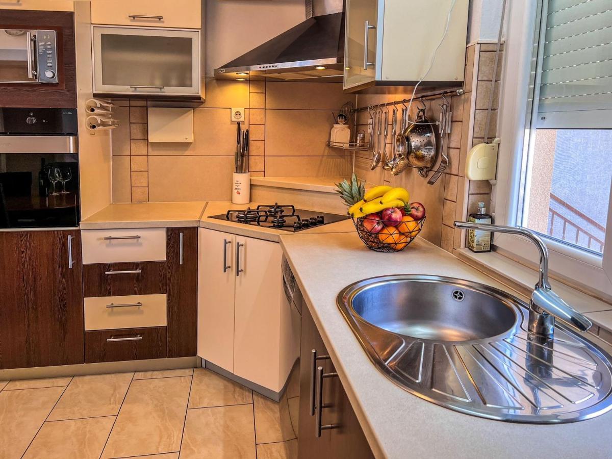 Apartman Zara Biograd na Moru Kültér fotó